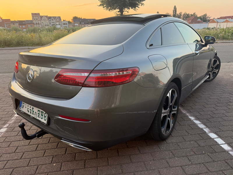 Mercedes-Benz E 220 Coupe E 220 d — photo 4