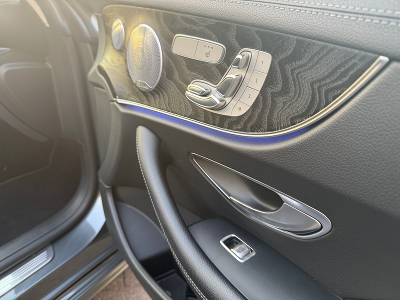 Mercedes-Benz E 220 Coupe E 220 d — photo 9