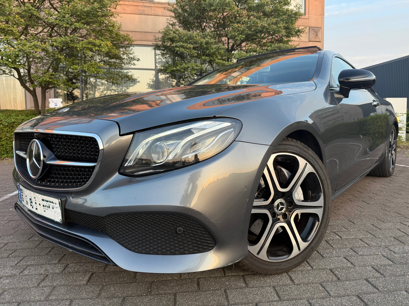 Mercedes-Benz E 220 Coupe E 220 d