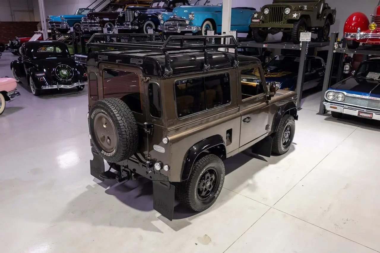Land Rover Defender 90, foto 2