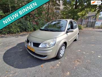 1.6-16V Business Line NETTE AUTO RIJDT EN SCHAKELT