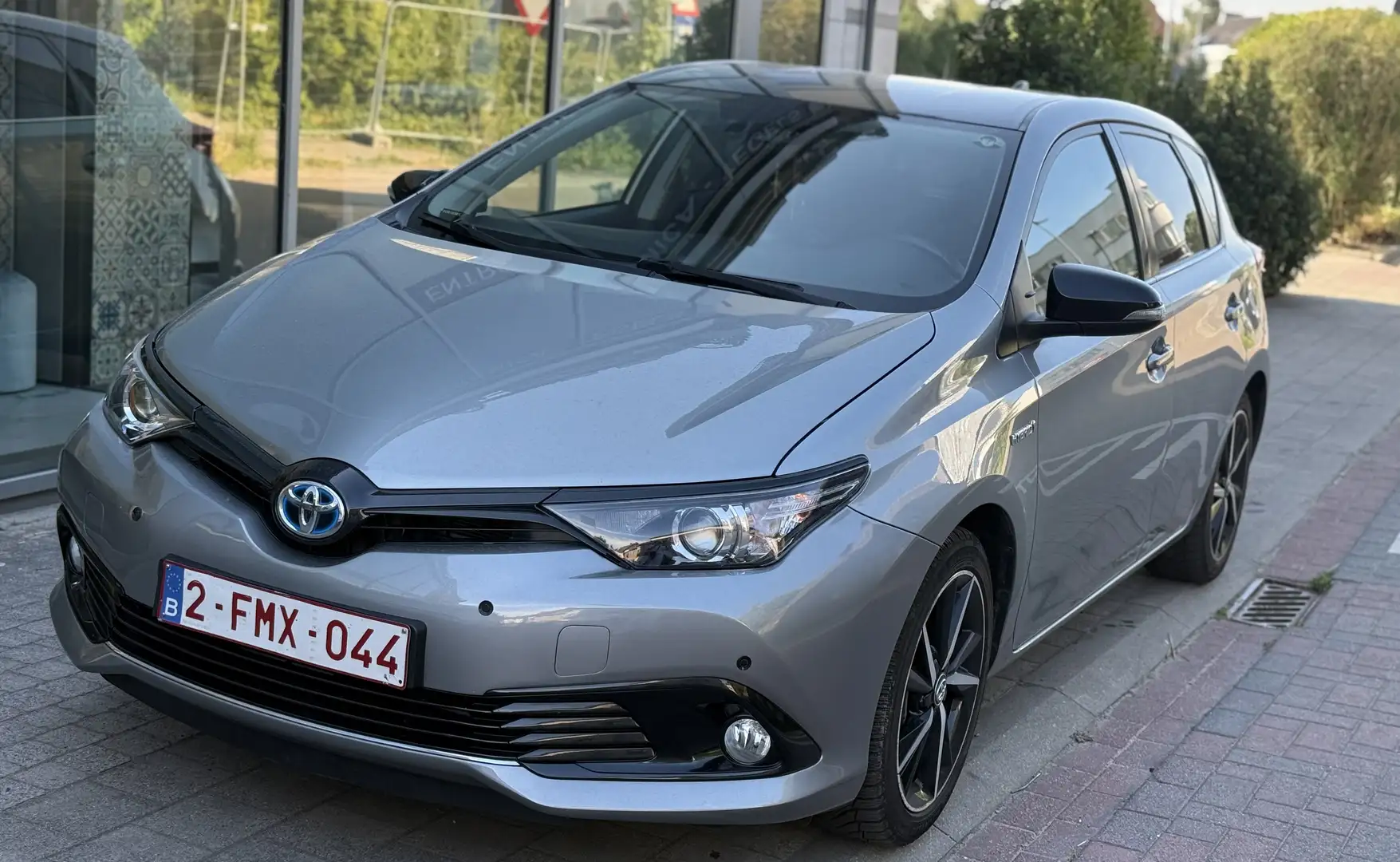 Toyota Auris HEV 1.8i HSD Comfort E-CVT (EU6.2) - 1