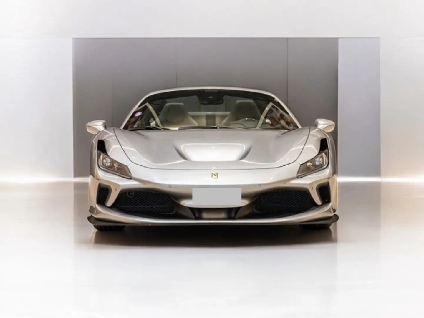 Ferrari F8 Spider Plateado - 1