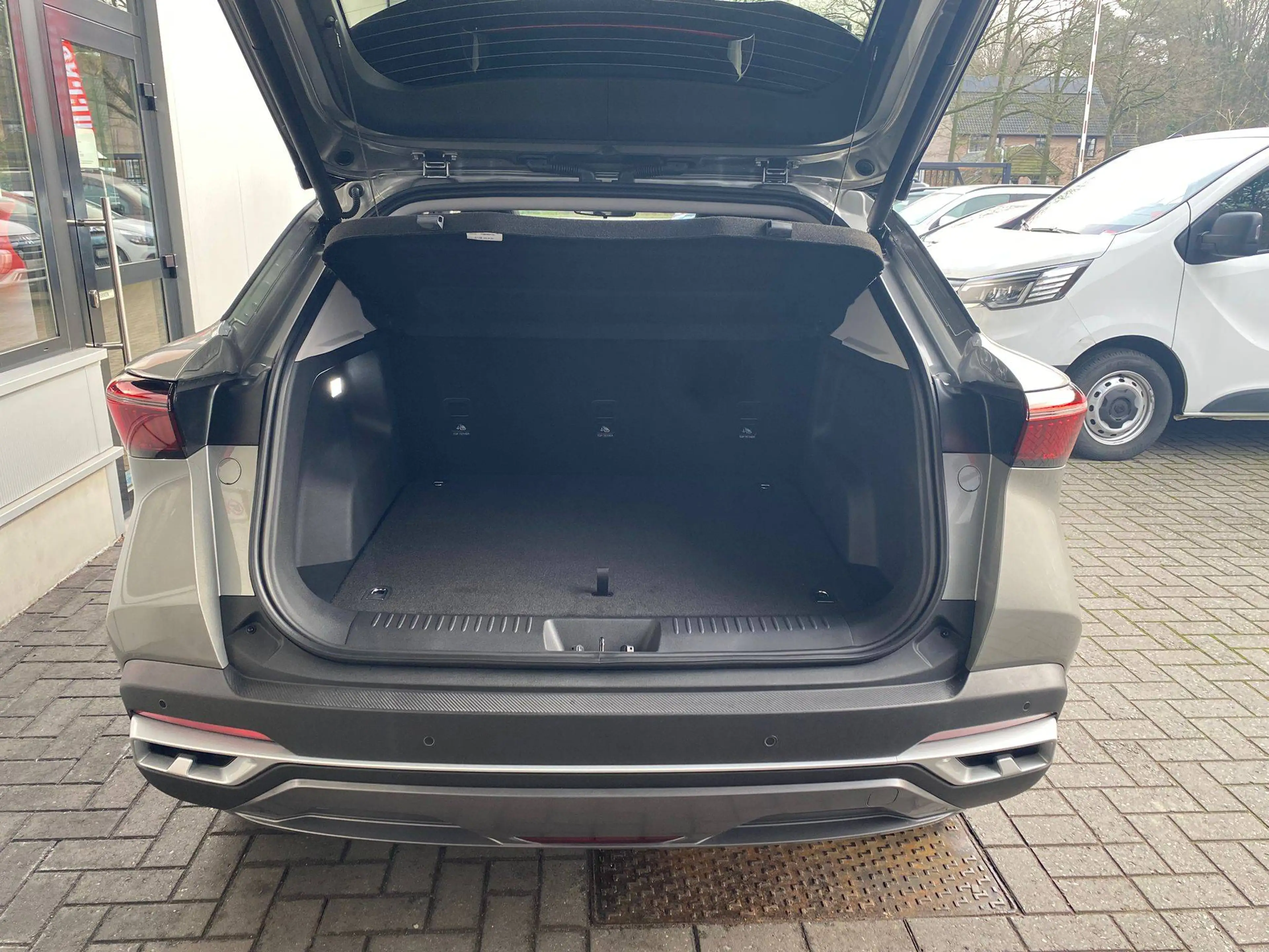 Omoda 5 SHS-H Premium Full Option 7 jaar garantie -€2500 september deals!!! — photo 7