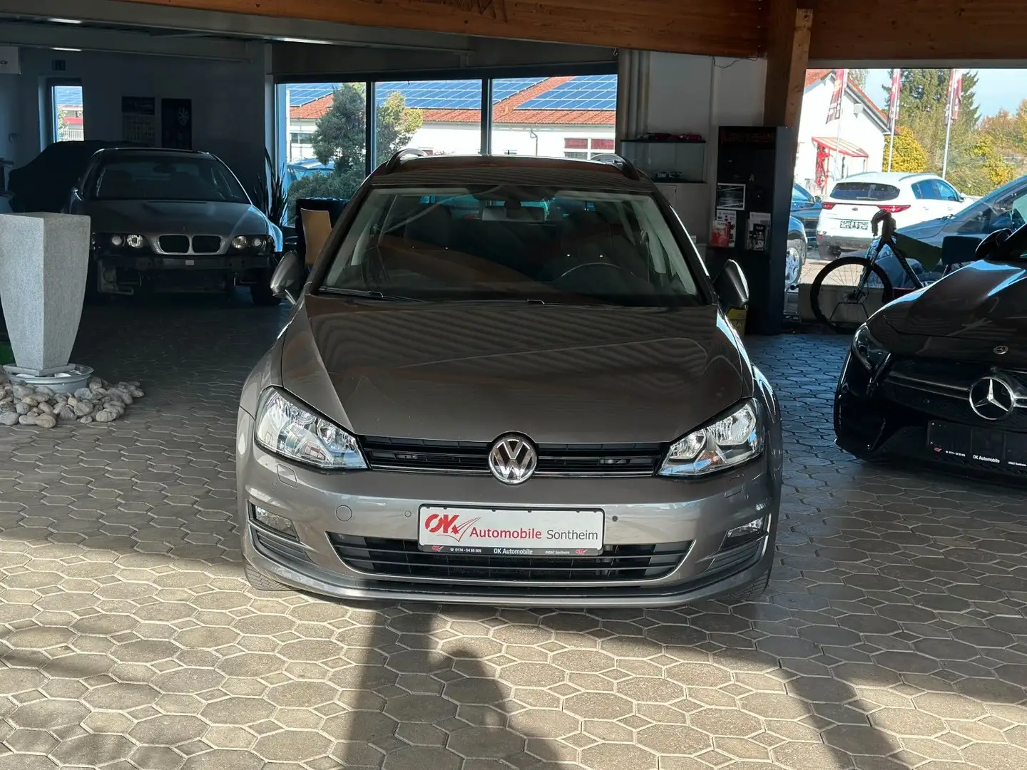 Volkswagen Golf VII Variant Cup BMT*SHZ*PDC*Temp*Navi*Euro6 Grijs - 2