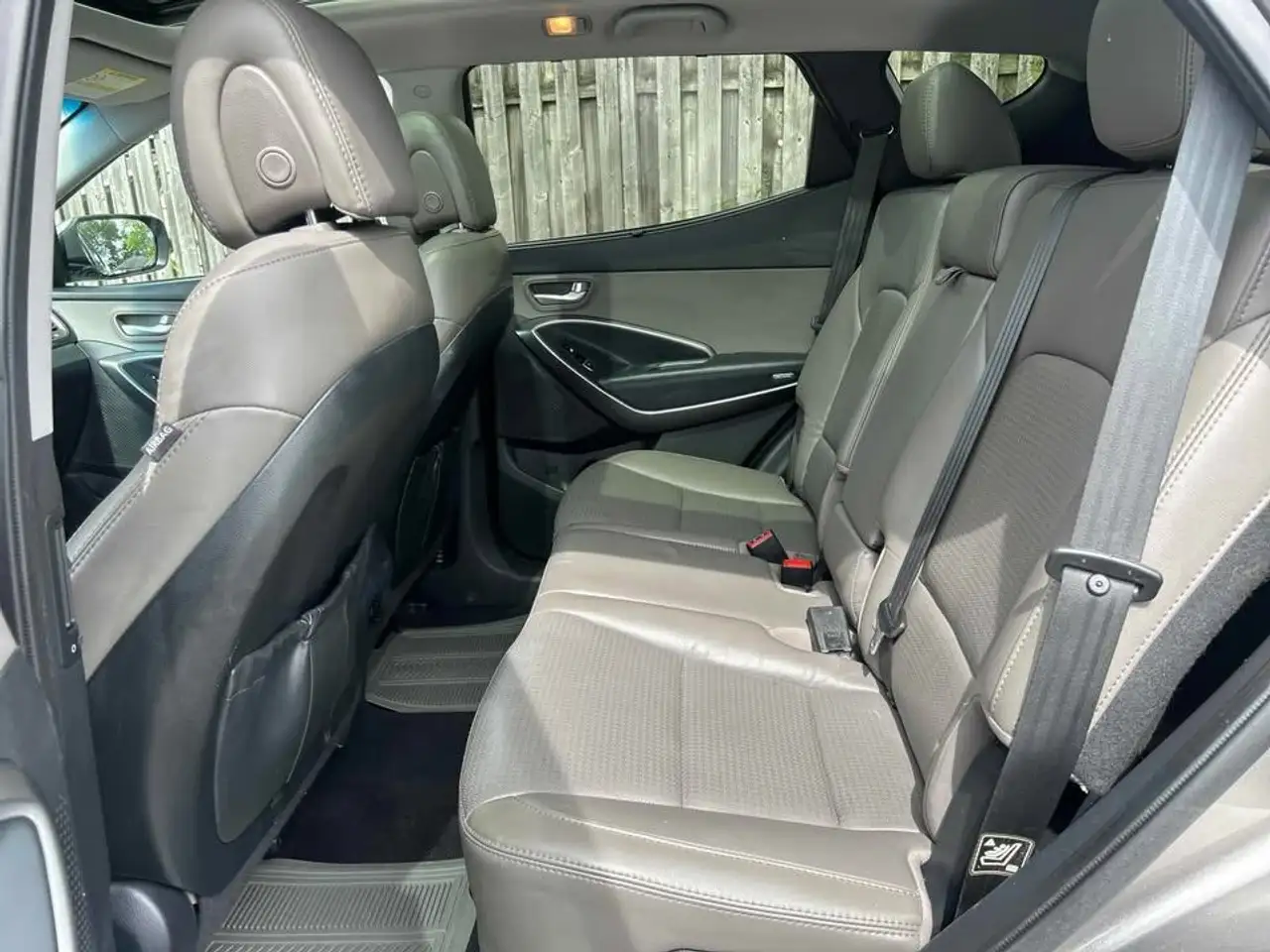 Hyundai SANTA FE снимка Hyundai SANTA FE