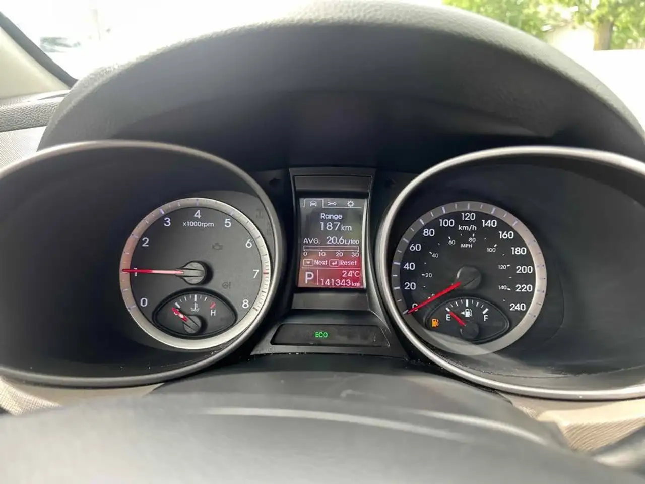 Hyundai SANTA FE снимка Hyundai SANTA FE