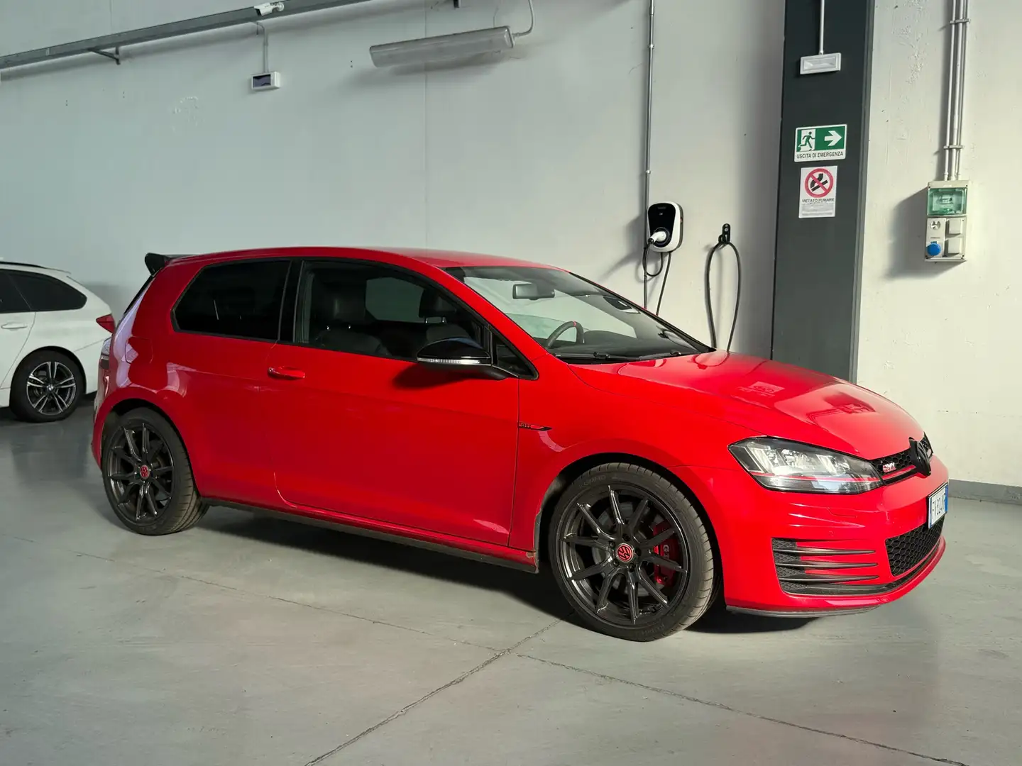 Volkswagen Golf GTI 3p 2.0 tsi Performance Business&Drive - 2