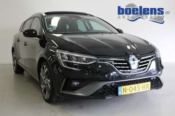 Estate 1.6 Plug-In Hybrid 160 R.S. Line | PANO-DAK