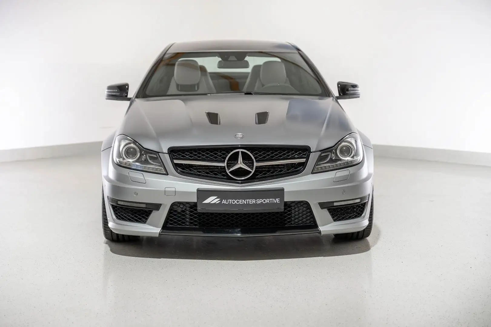 Mercedes-Benz C 63 AMG Coupe Edition 507 DRIVERS DESIGN PLATIN Gris - 2