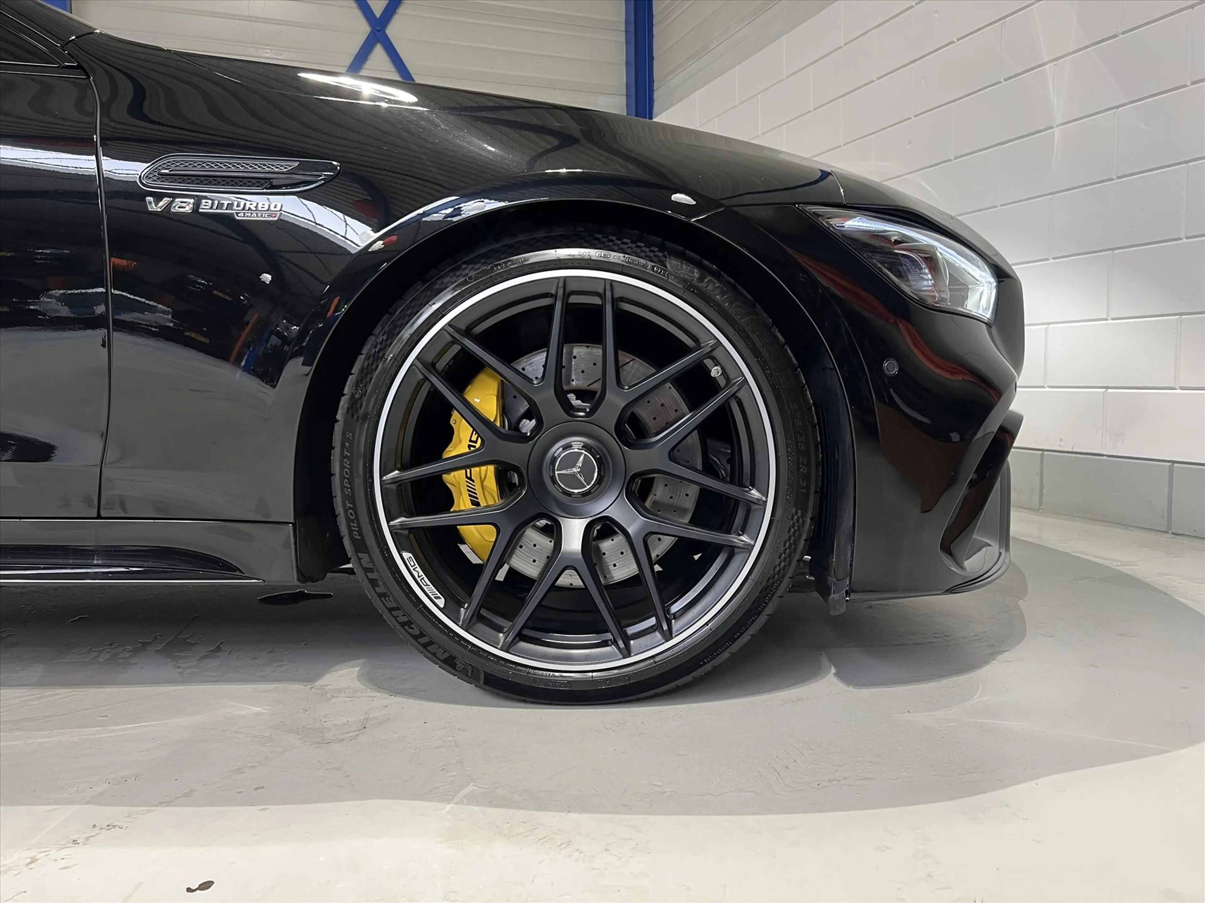 Mercedes-Benz AMG GT Coupé V8 639pk 4MATIC+ AMG SPEEDSHIFT MCT 9G AMG 6 — photo 10