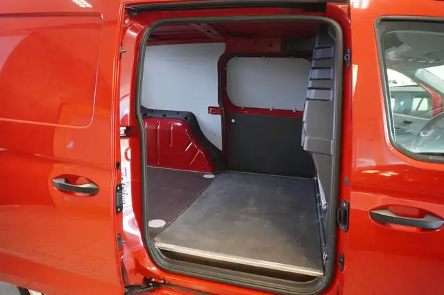 Volkswagen Caddy view 9