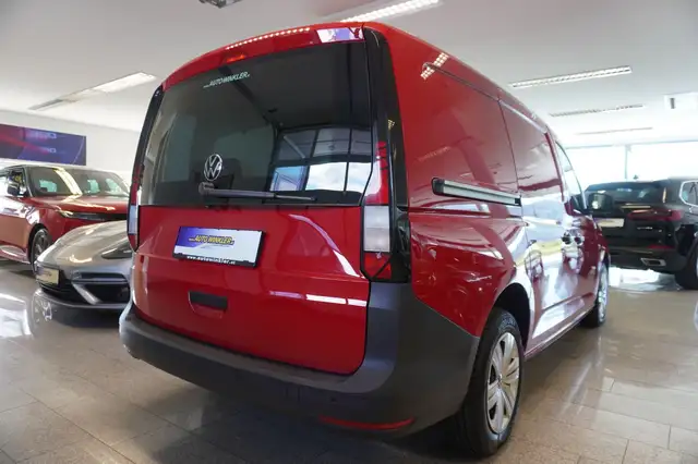 Volkswagen Caddy view 5