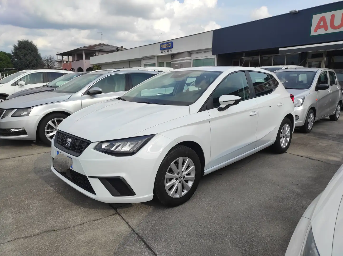 SEAT Ibiza Ibiza 1.0 tgi Style 90cv Wit - 2