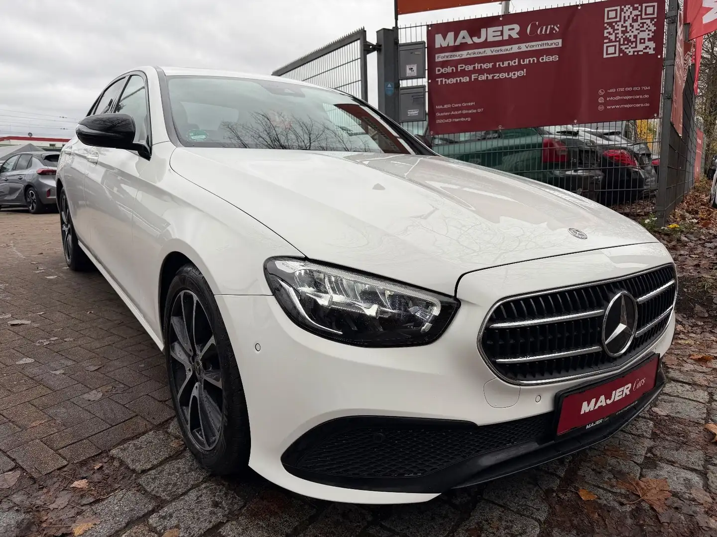 Mercedes-Benz E 200 d Limousine*KAMERA*AMBIENTE*LED*TEMPO*TEILL Blanco - 1