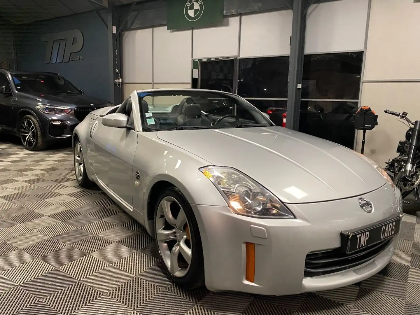 Nissan 350Z LCI 3.5 V6 300 BVM6 Gris - 1