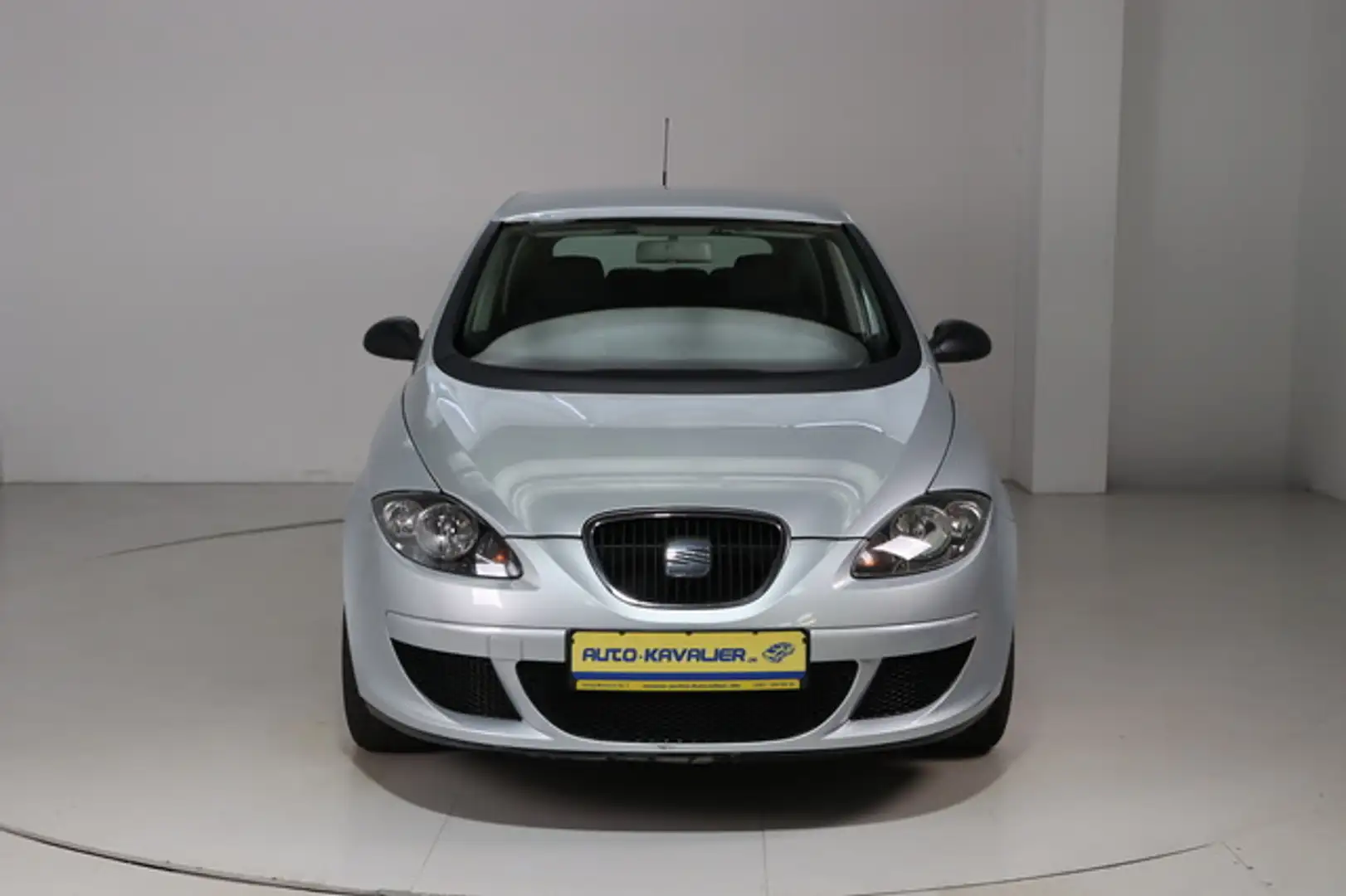 SEAT Altea 1.6 * Klima * Einparkhilfe Zilver - 2
