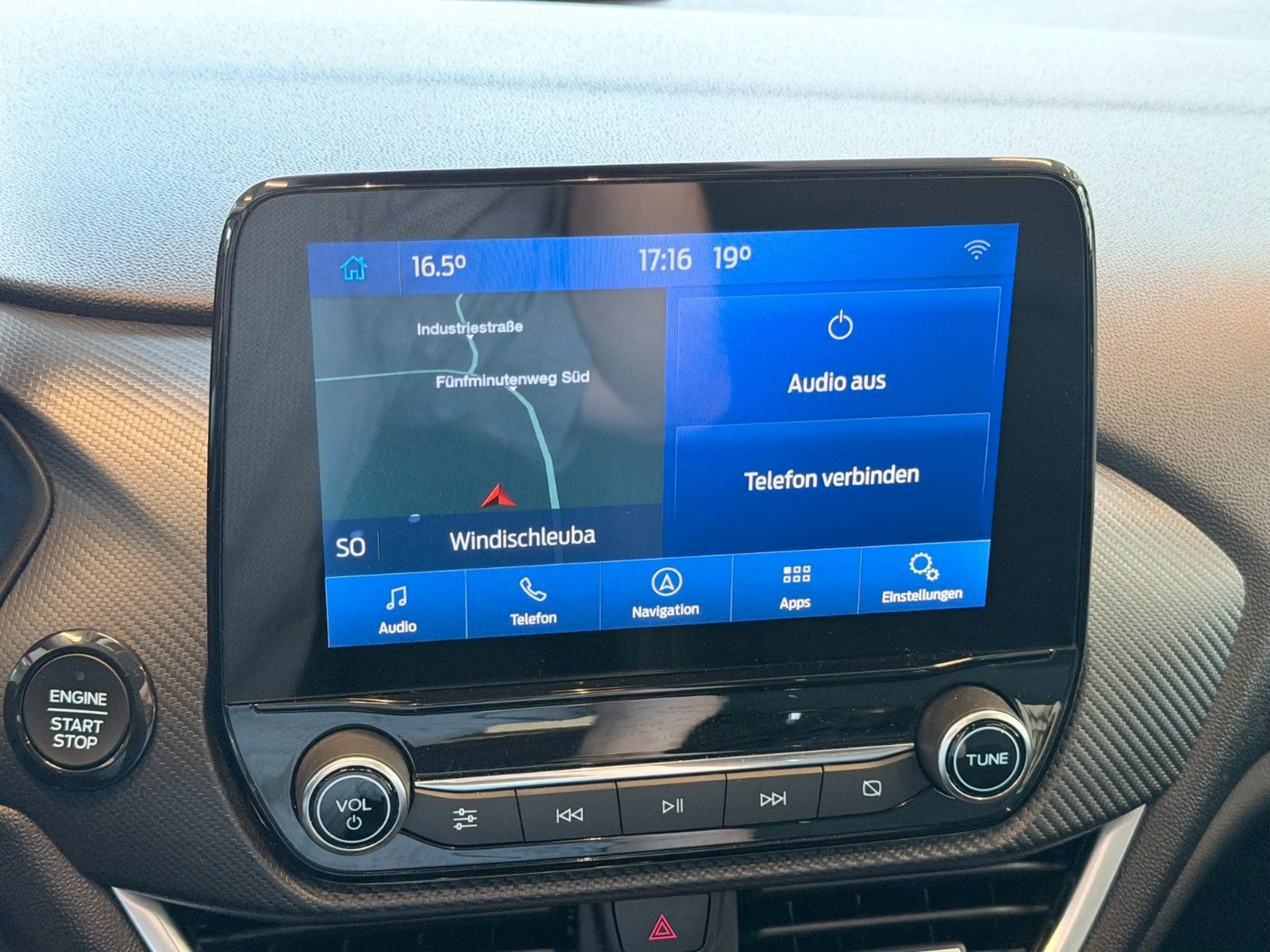 Ford Fiesta Titanium Vignale B&O Sound — photo 12