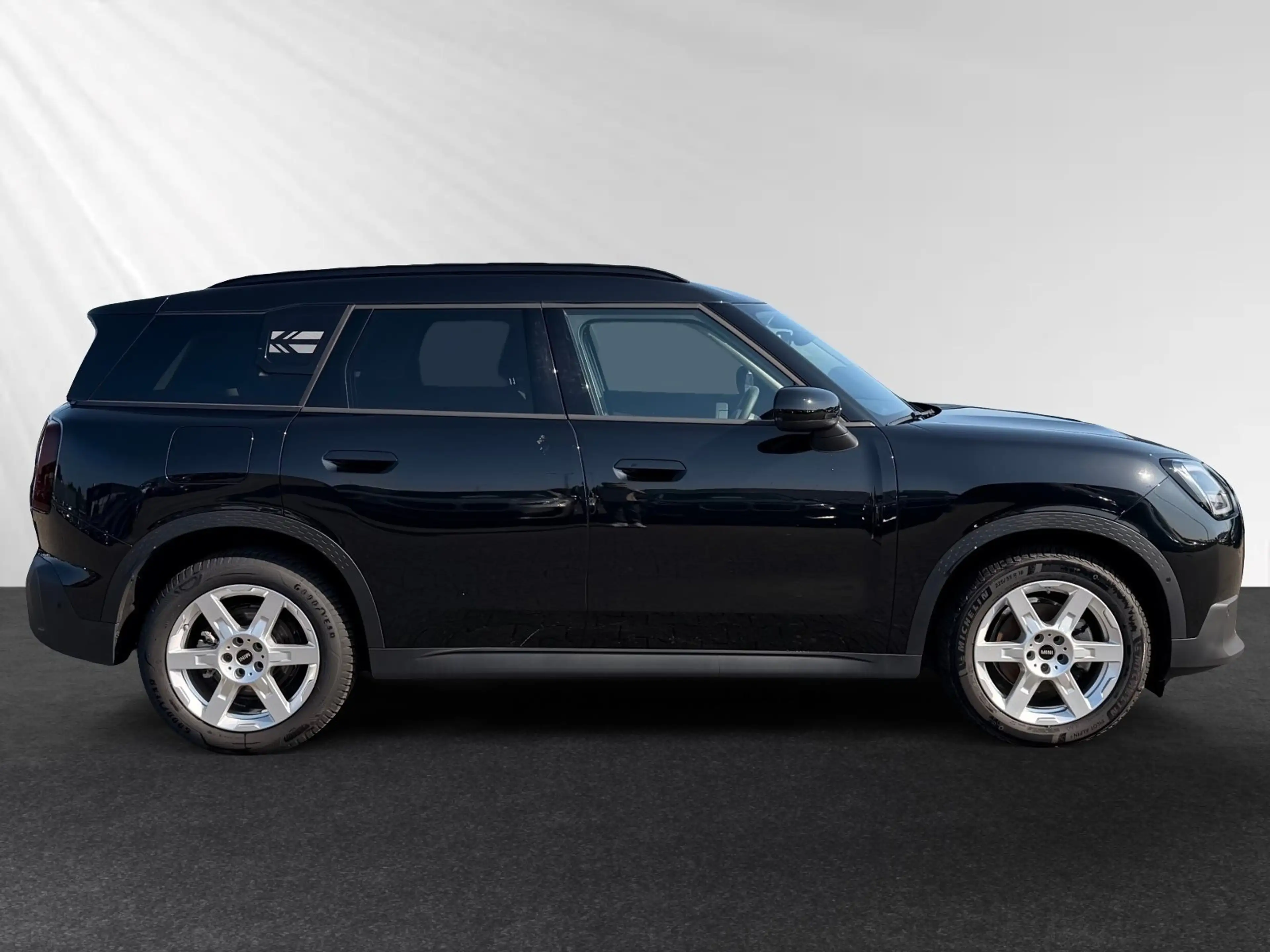 MINI One D Countryman Countryman D ClassicTrim|Head-Up|Panorama — photo 2