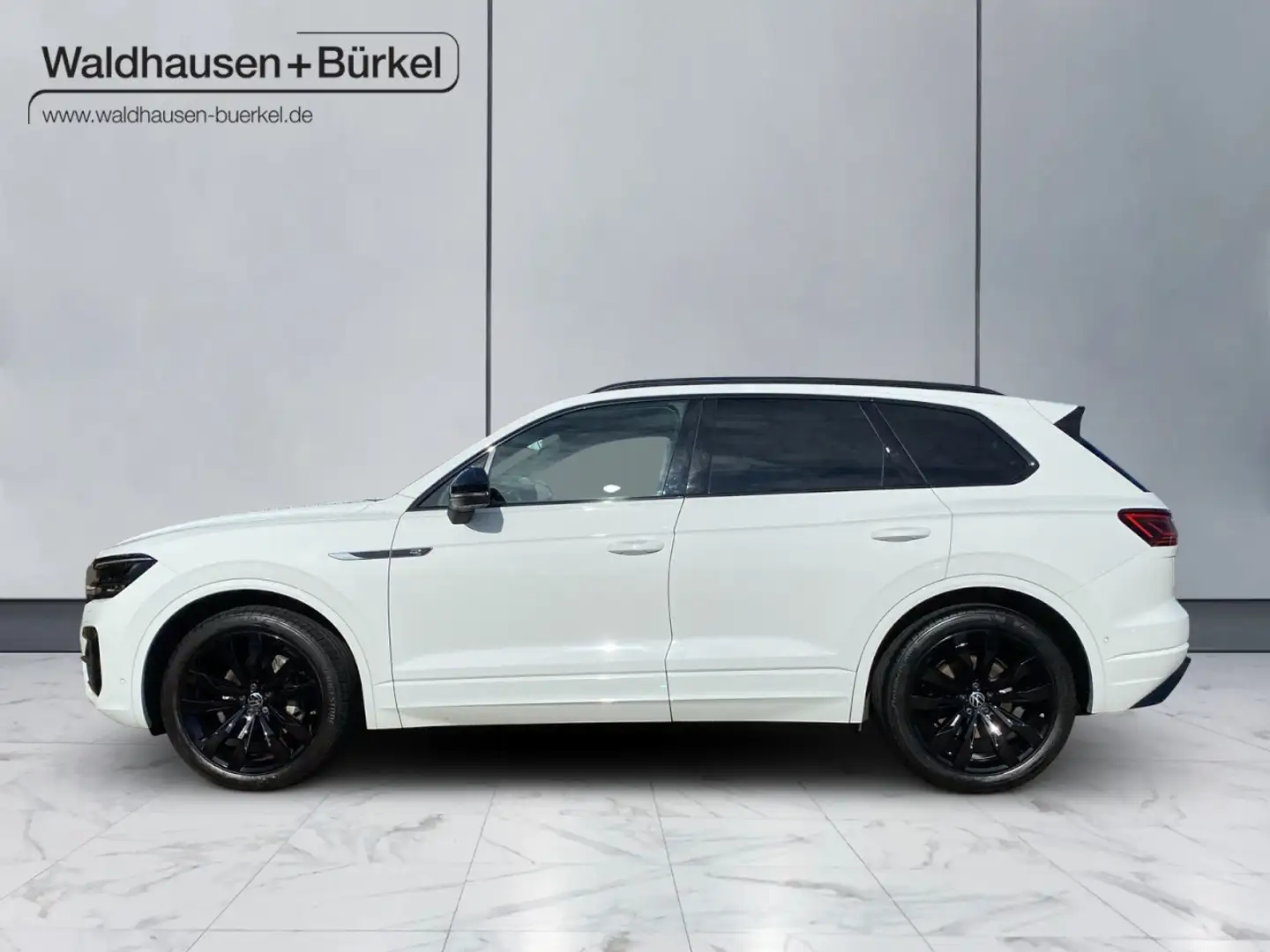 Volkswagen Touareg 3.0 V6 TDI 4Motion Tiptronic R-Line *BLACK STYLE / Weiß - 2