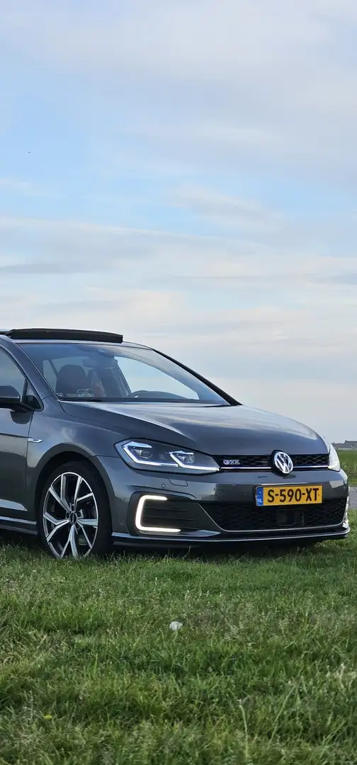 Volkswagen Golf 1.4 TSI PHEV GTE Gri - 2
