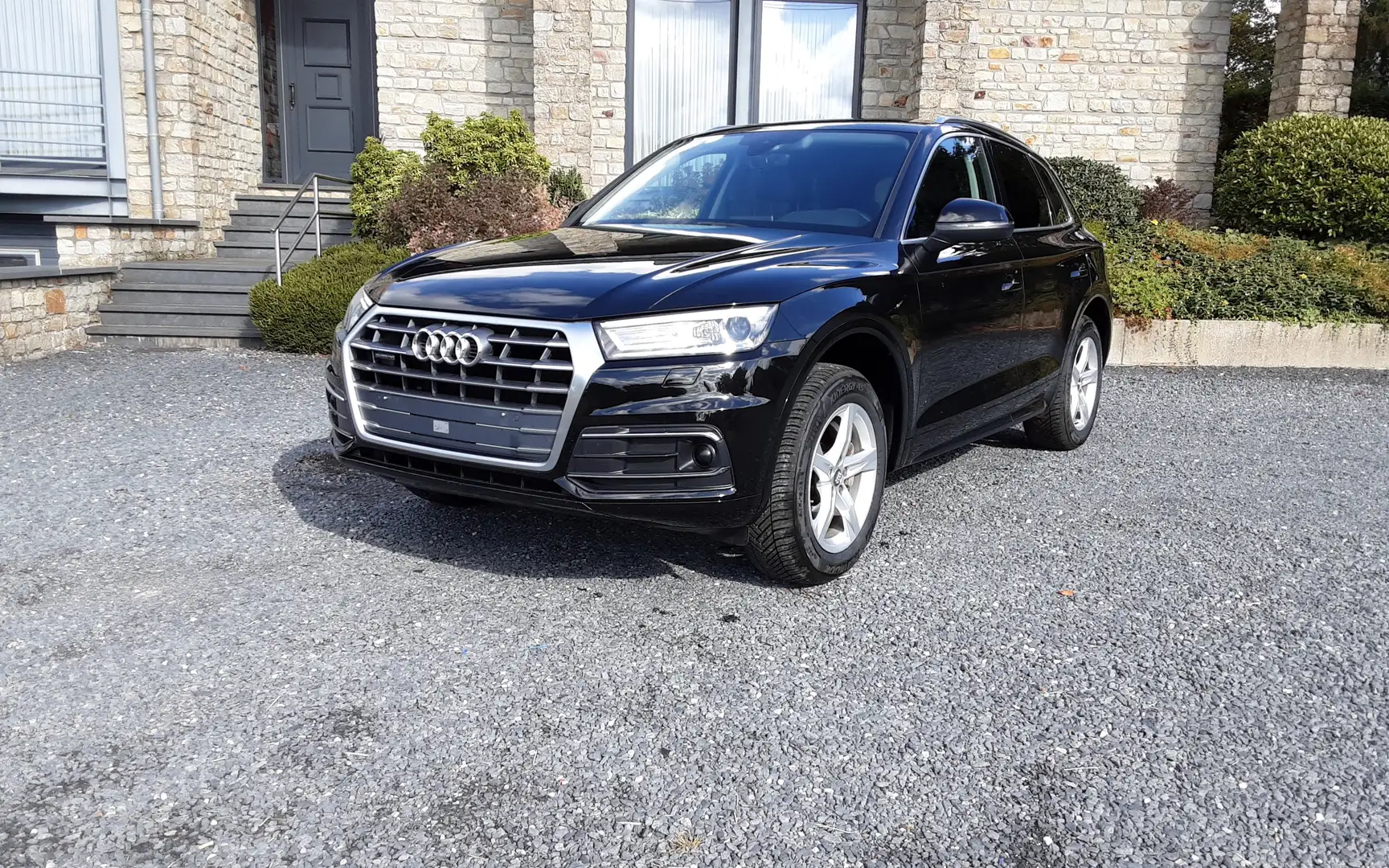 Audi Q5 40 TDi Quattro Noir - 1