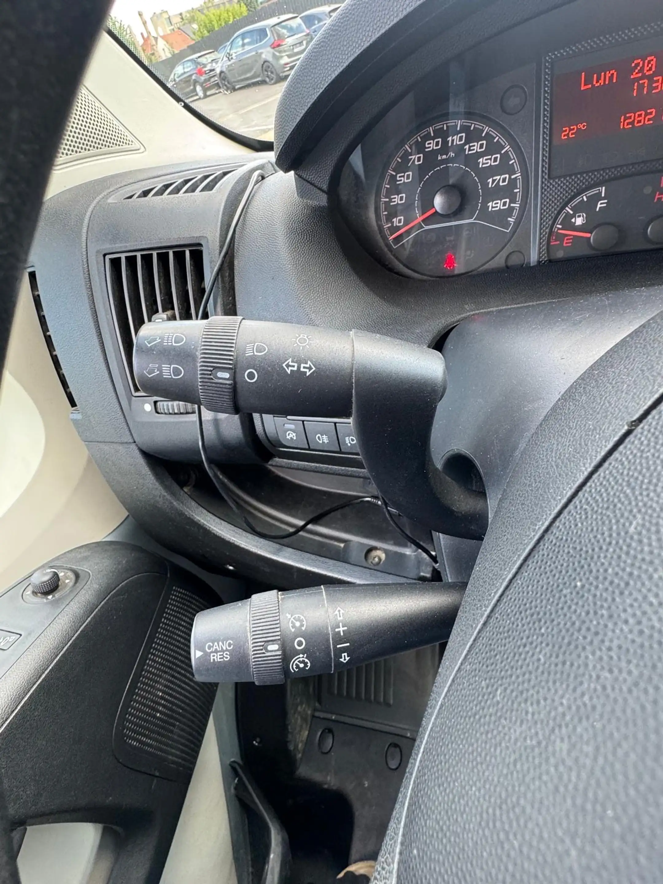 Citroen Jumper 2.0 BlueHDi L2H2/Etat neuf/Garantie/Euro6b — photo 9
