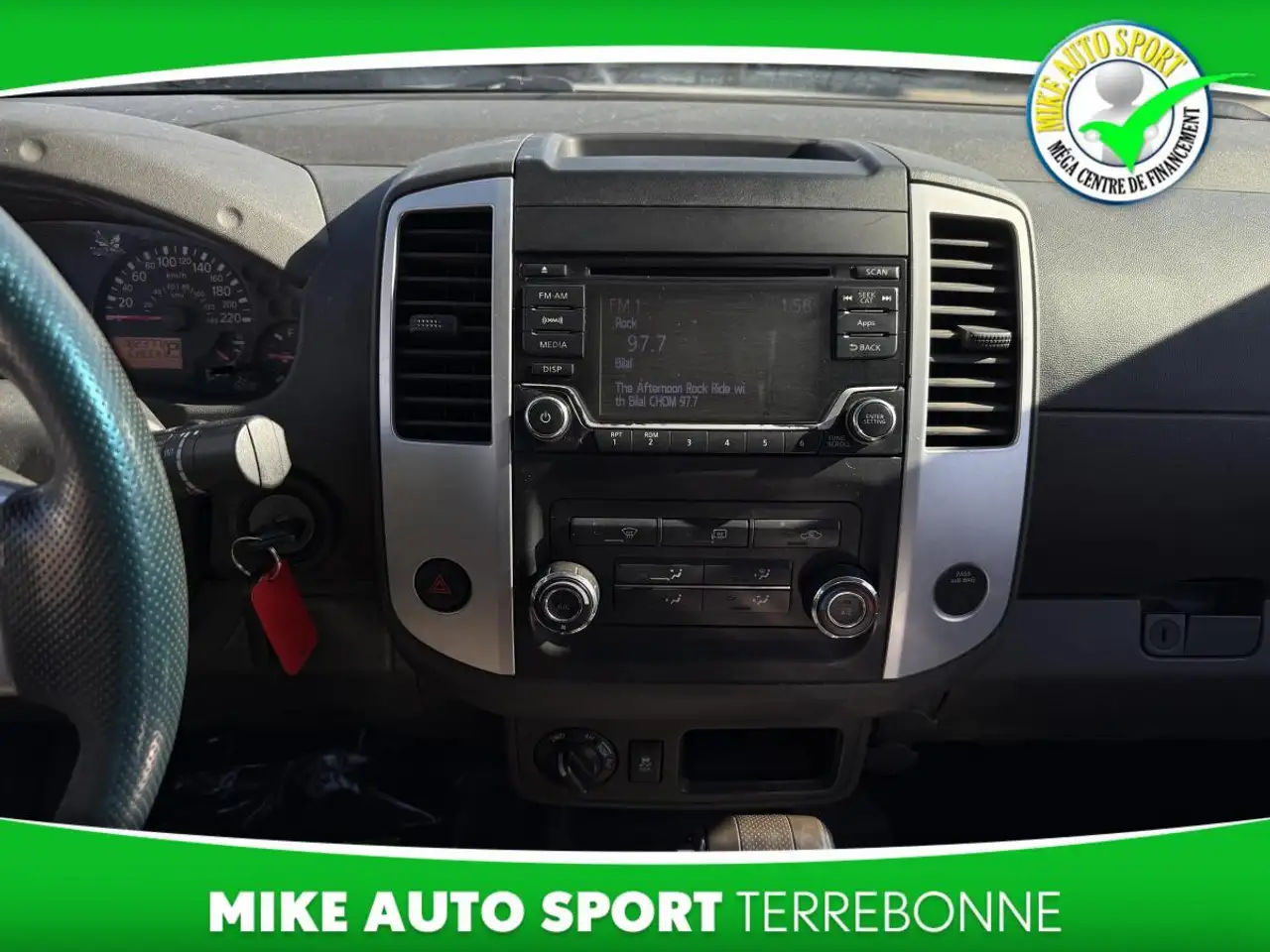 Nissan Frontier снимка Nissan Frontier