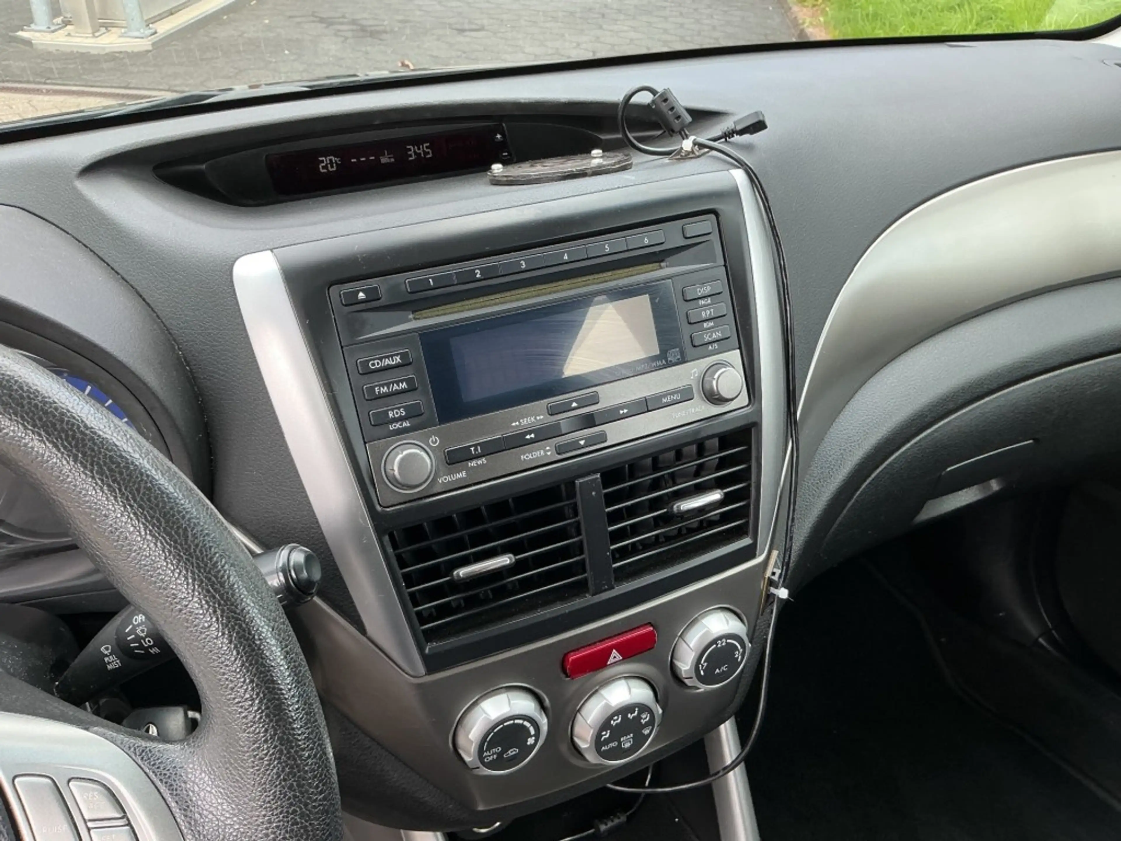 Subaru Forester 2.0 COMFORT — photo 16