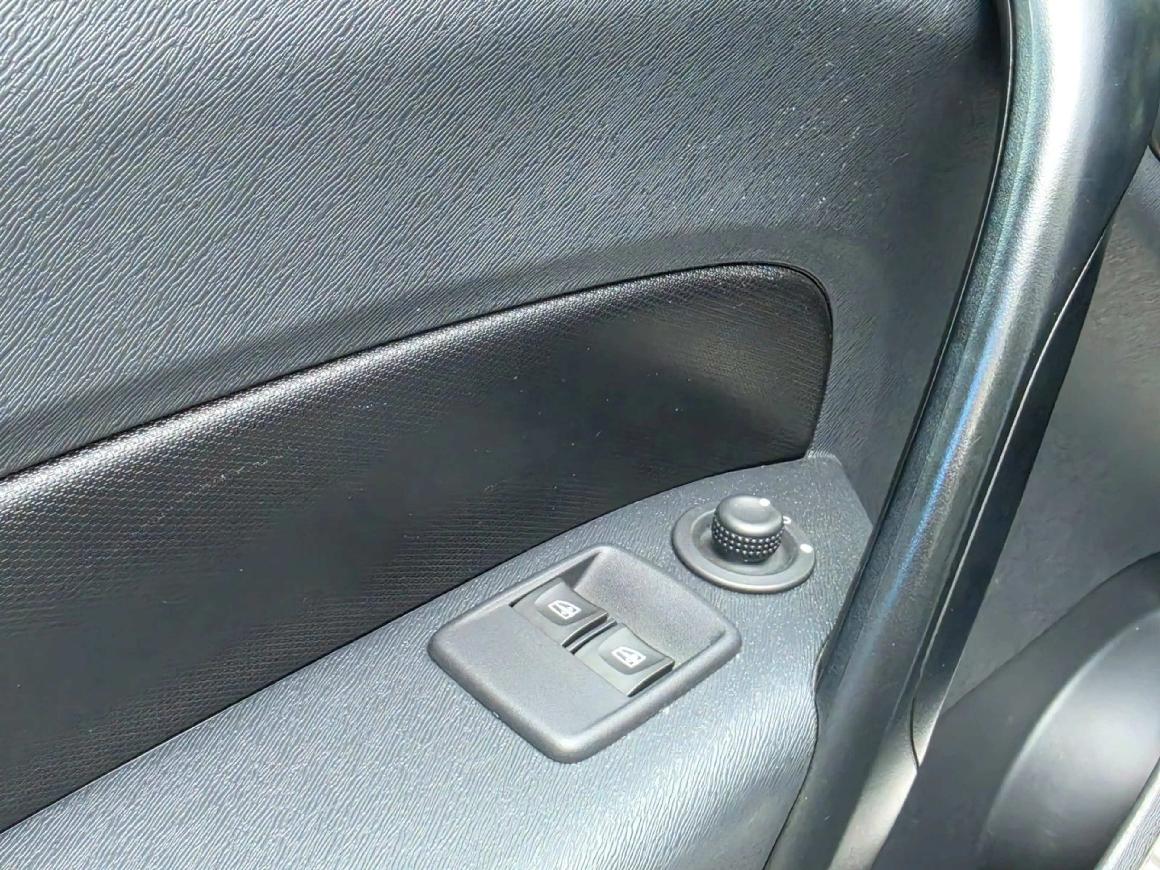 Renault Kangoo Rapid Extra*SORTIMO*110PS*NAVI*PDC* — photo 9