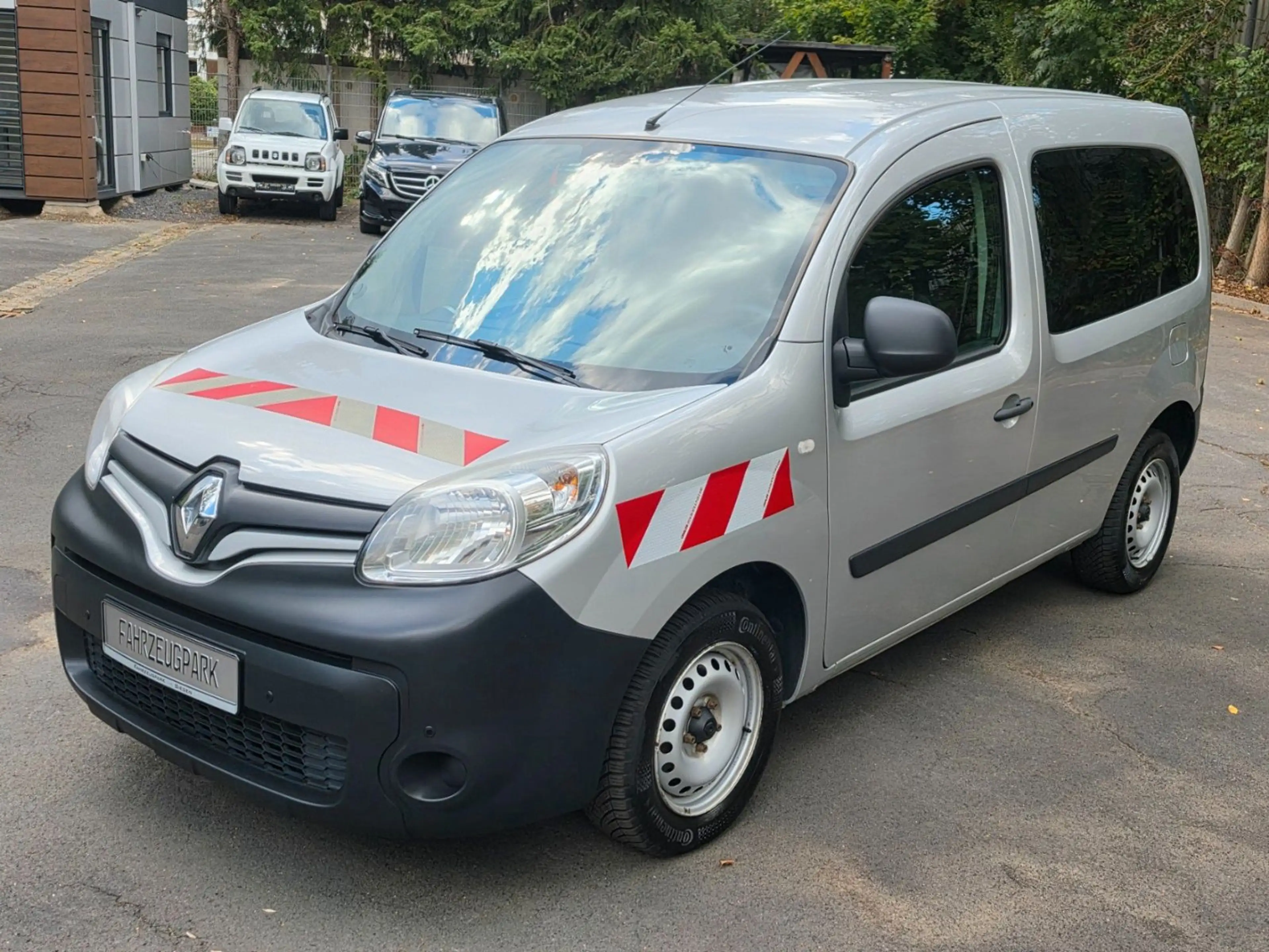 Renault Kangoo Rapid Extra*SORTIMO*110PS*NAVI*PDC* — photo 7