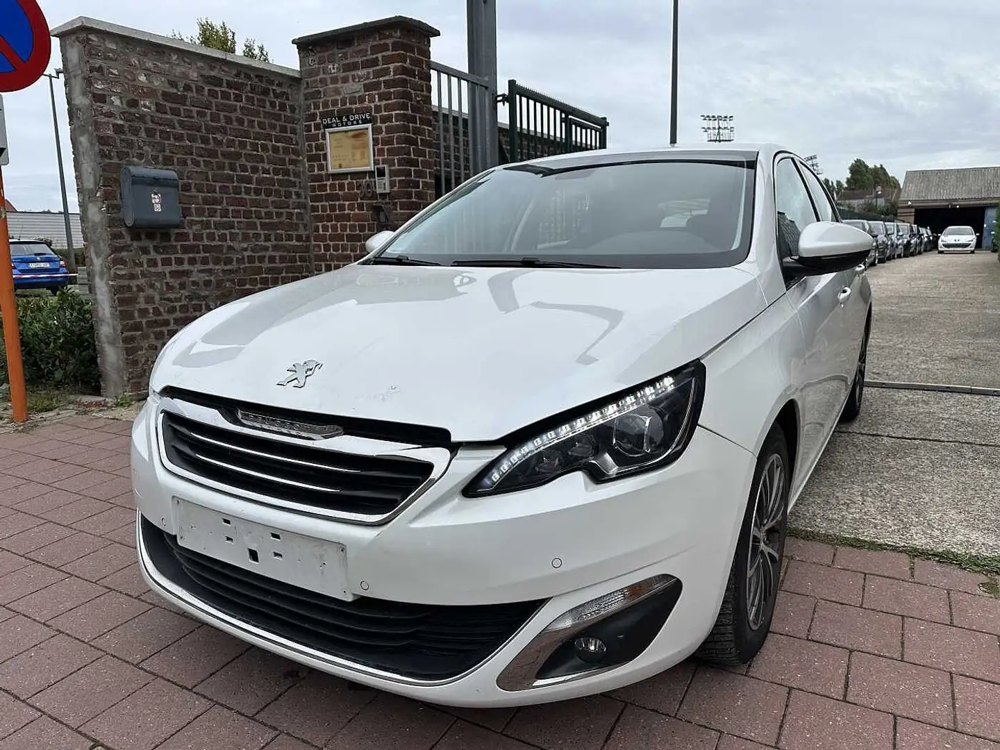 Peugeot 308 1.6 I MET 115DKM HANDELAARS & EXPORT Blanc - 1