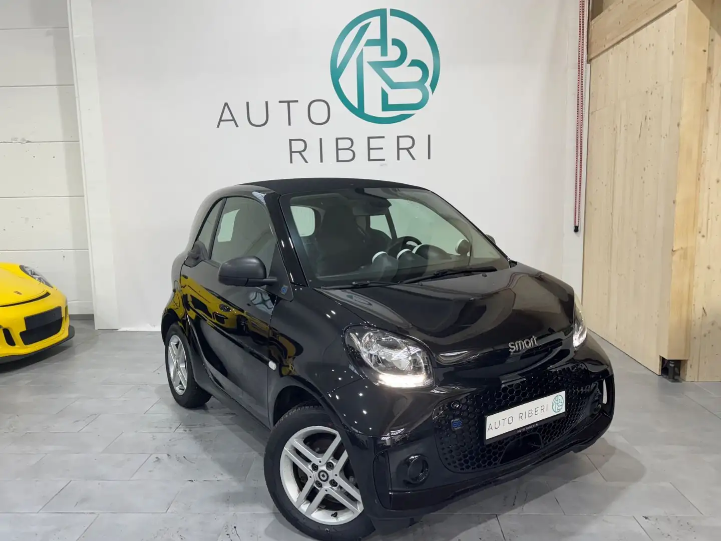 smart forTwo fortwo*Tempomat*Ladekabel* Zwart - 1