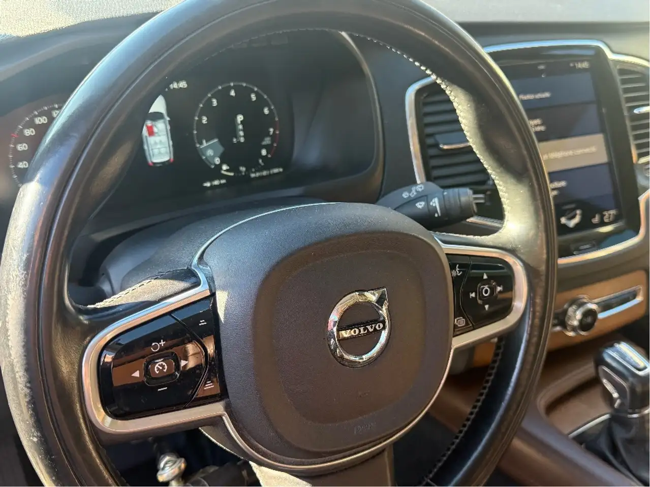 Volvo XC90 снимка Volvo XC90