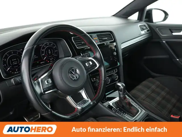 Volkswagen Golf view 11