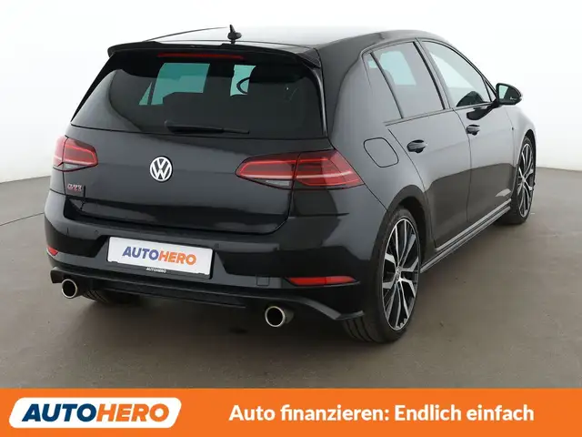 Volkswagen Golf view 6
