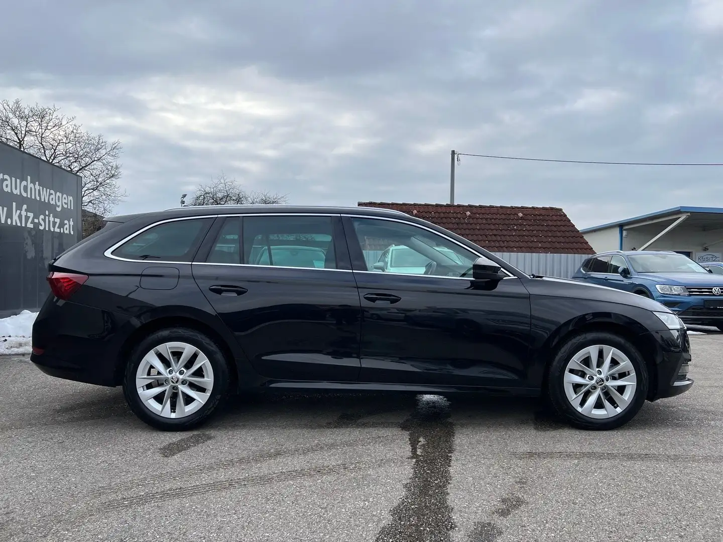 Skoda Octavia Combi 2,0 TDI Style DSG | ACC/RFK/HUD Schwarz - 2