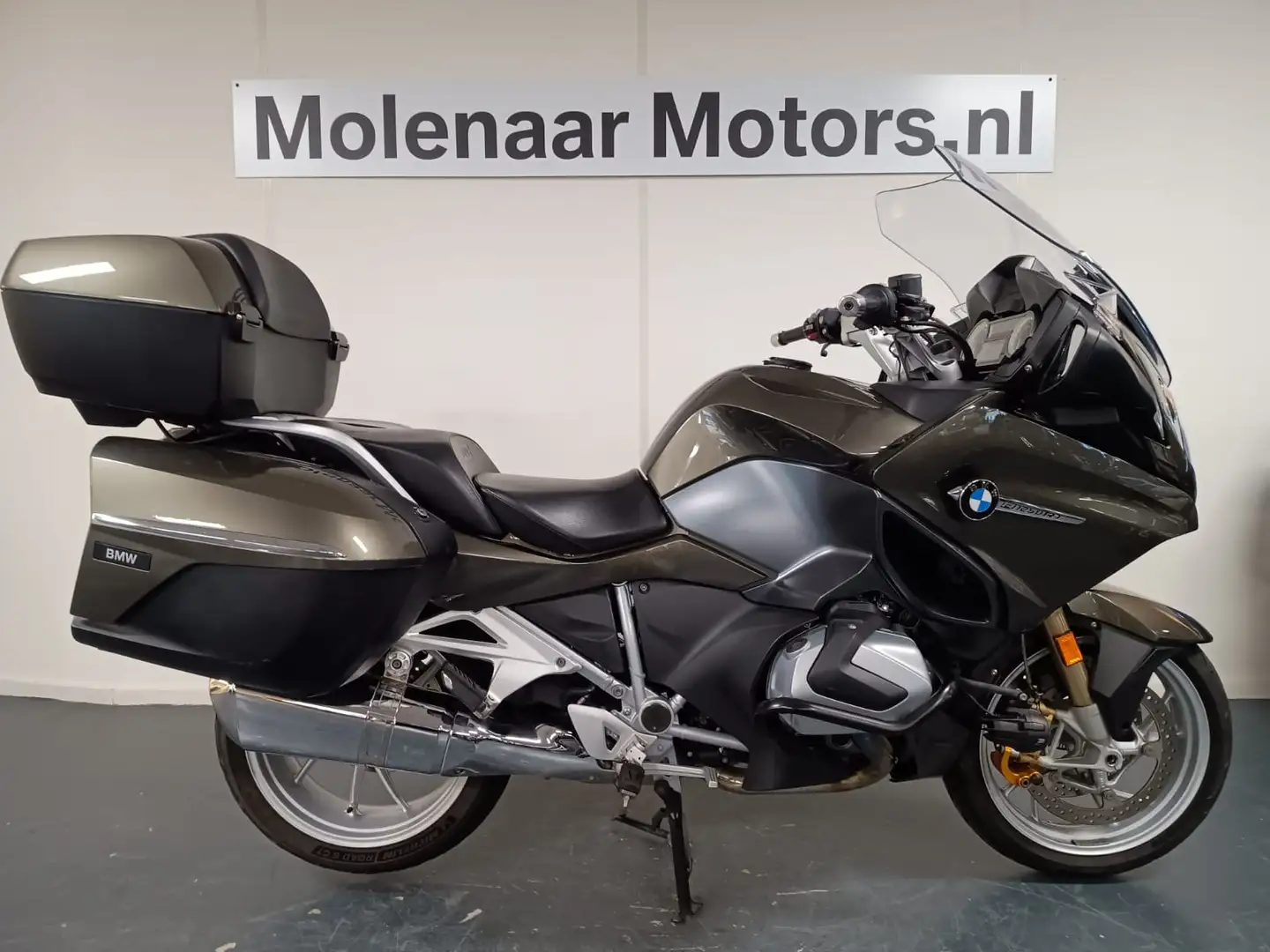 BMW R 1250 RT Zwart - 1