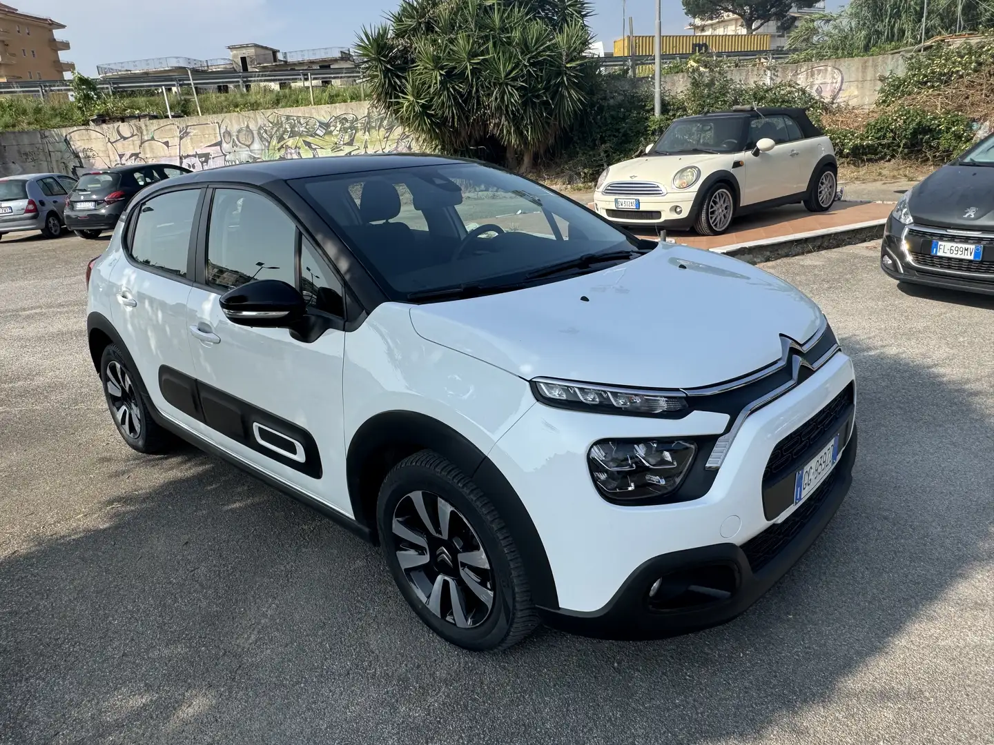 Citroen C3 1.2 puretech Shine Pack s&s 110cv eat6 my20 - 1
