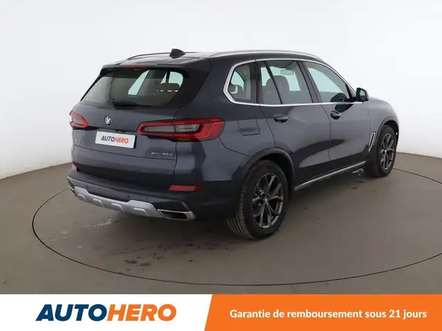 BMW X5 view 6