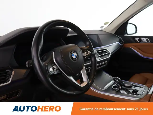 BMW X5 view 11