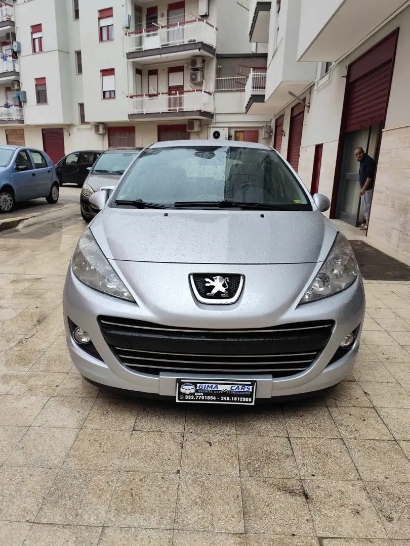 Peugeot 207 1.4 HDi 70CV 5p. Energie Argento - 2