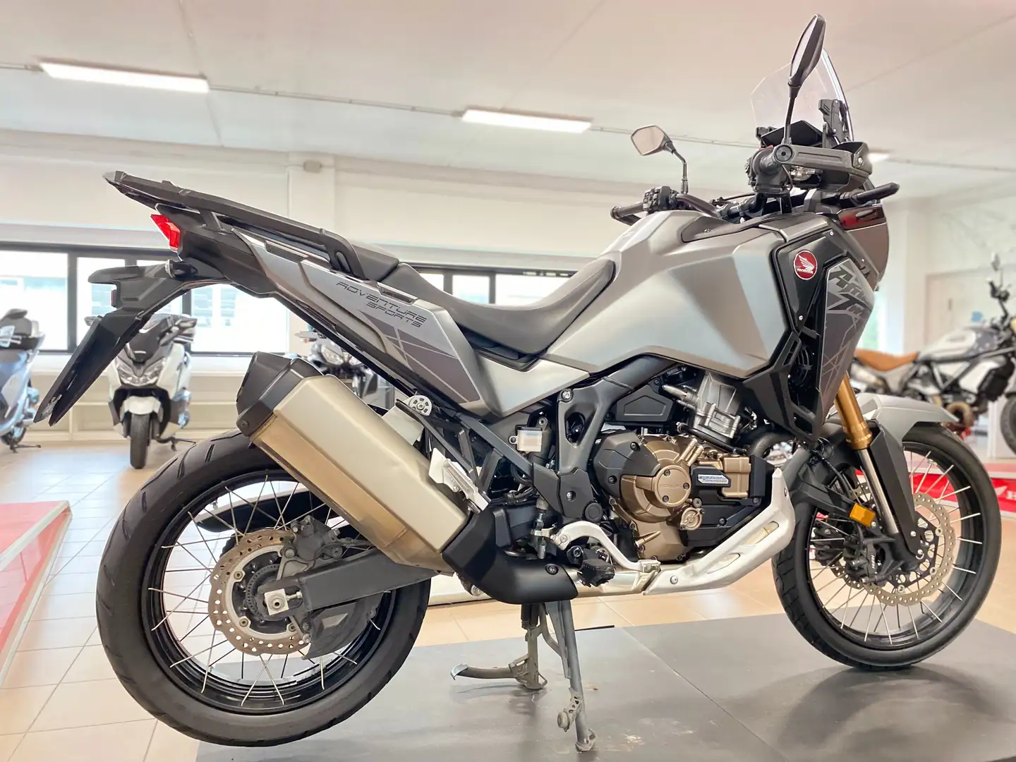 Honda CRF 1100 L Adventure Sports DCT Grigio - 2