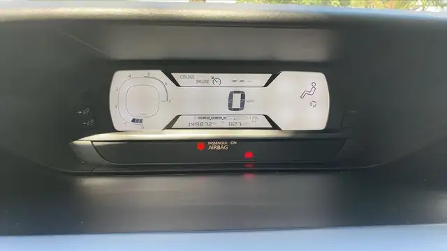 Citroen C4 Picasso view 12