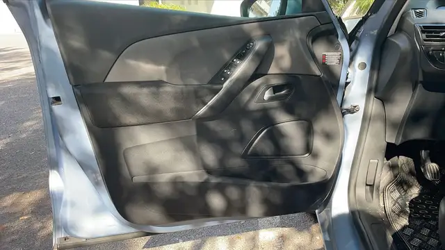 Citroen C4 Picasso view 7