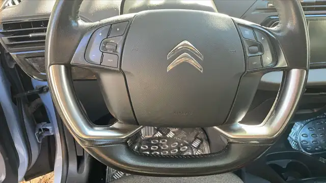 Citroen C4 Picasso view 13