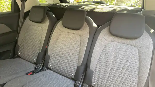 Citroen C4 Picasso view 9