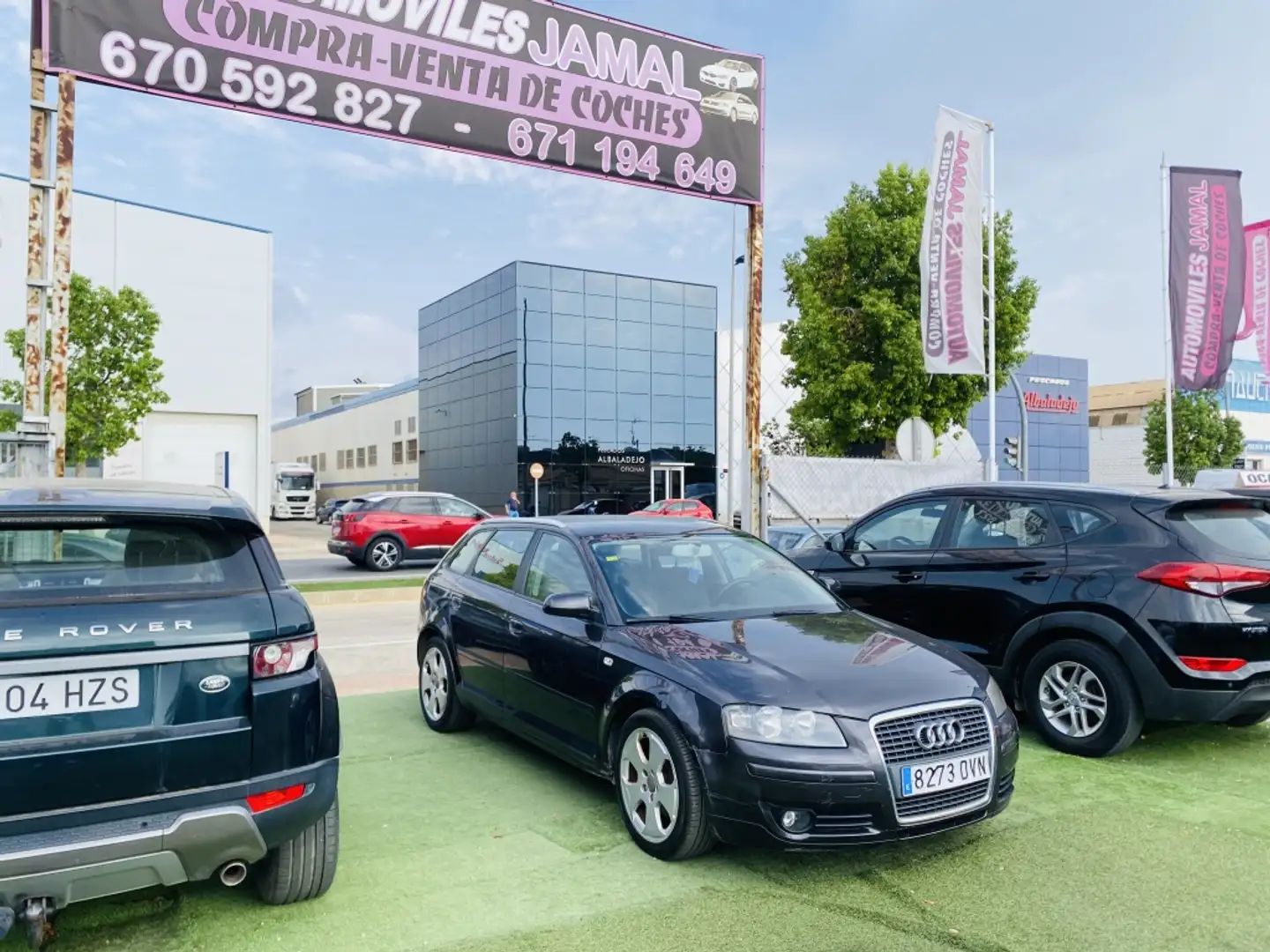 Audi A3 Sportback 2.0TDI Attraction DPF Noir - 2