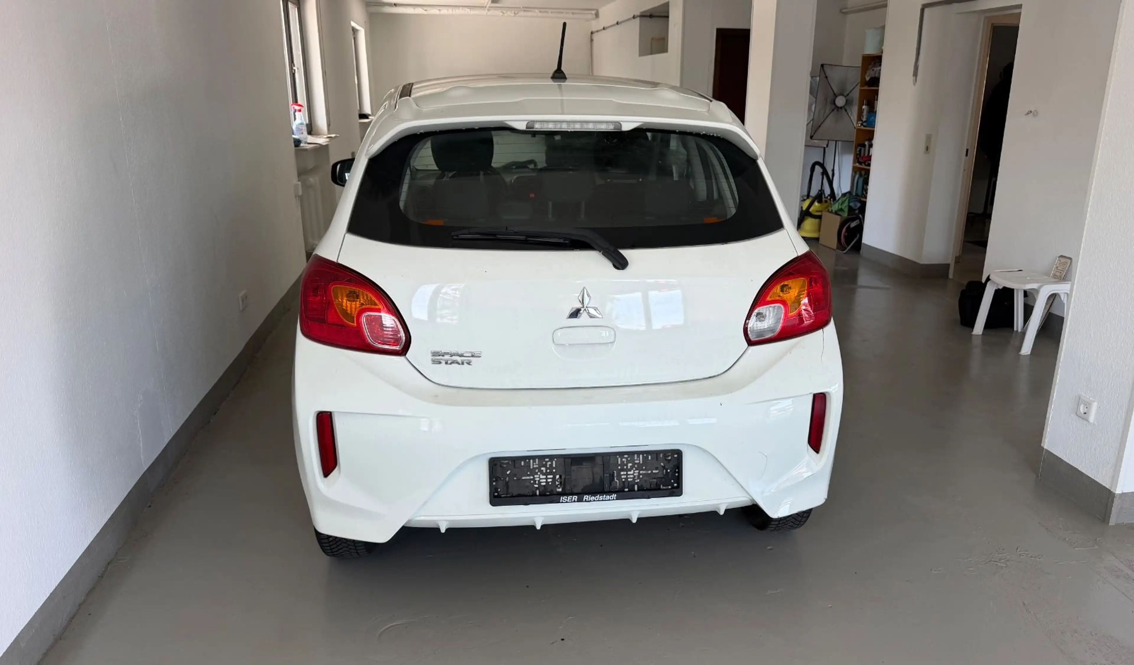 Mitsubishi Space Star Intro Edition 5-türig,Klima — photo 10