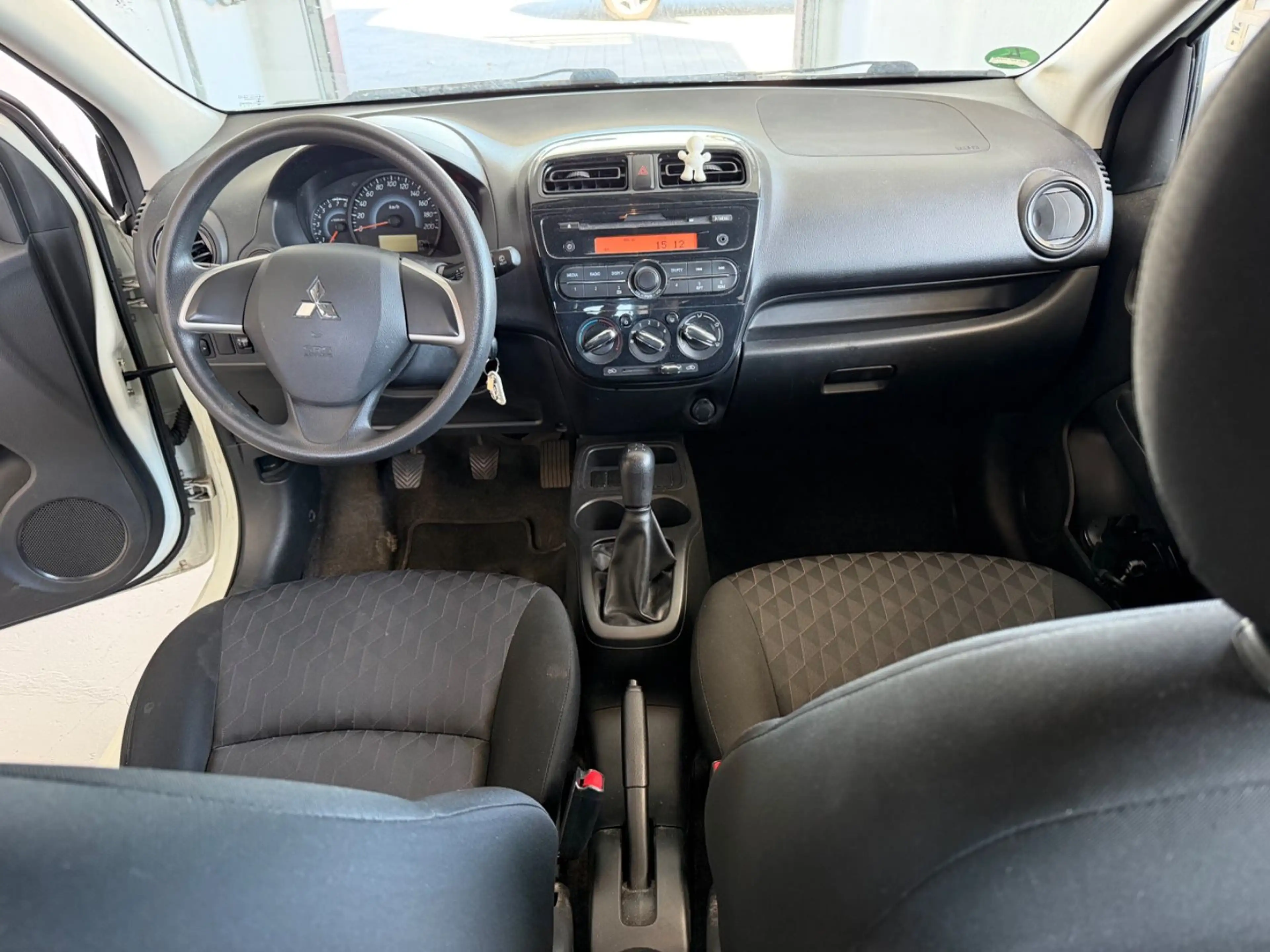 Mitsubishi Space Star Intro Edition 5-türig,Klima — photo 2